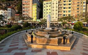 Huong Cang Sea View Hotel